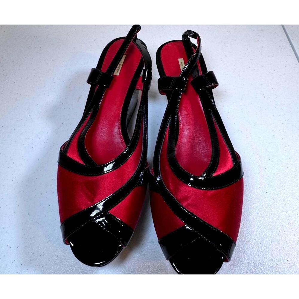 Stylish Max Studio Red and Black Patent Slingback Wedges